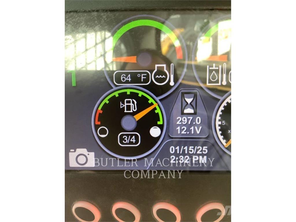 CAT 262D3 C3H3 滑移装载机