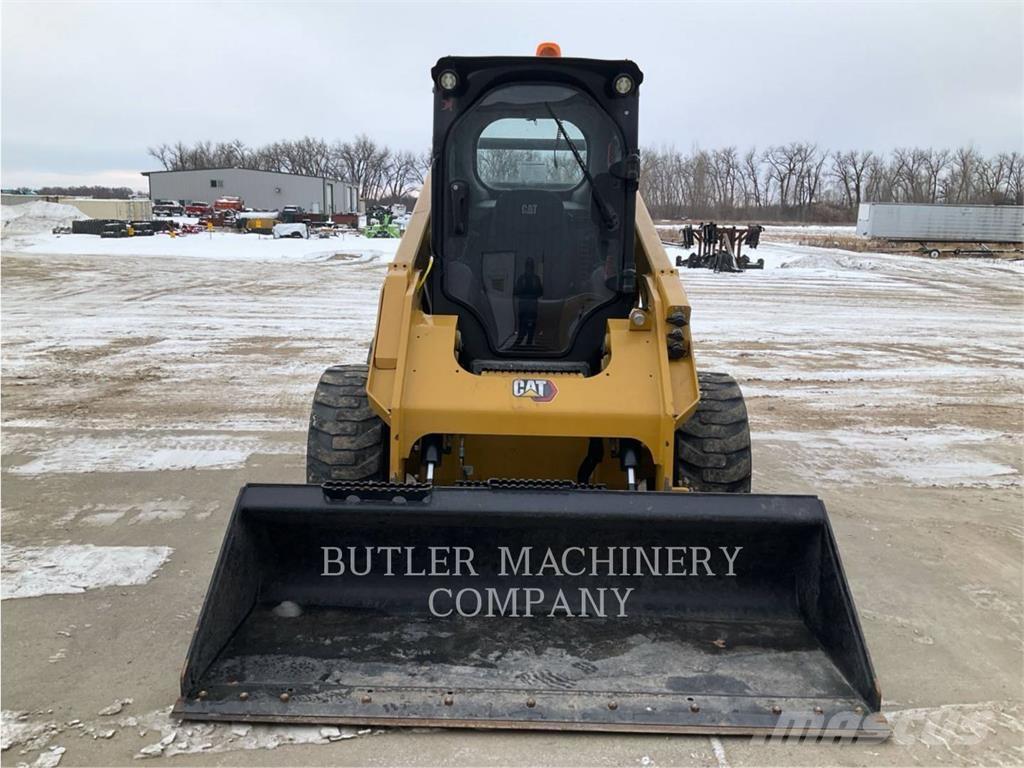 CAT 262D3 C3H3 滑移装载机