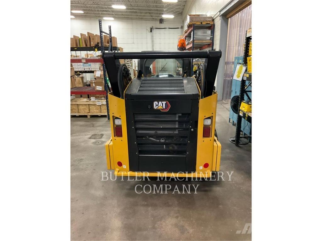 CAT 262D3 C3H3 滑移装载机