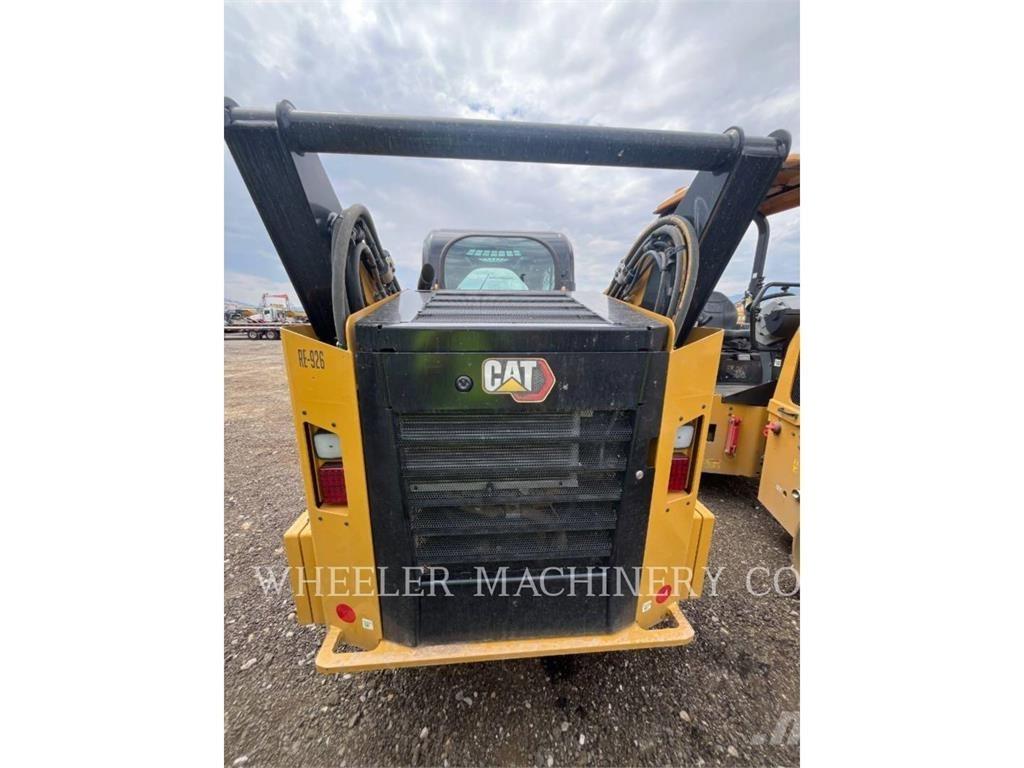 CAT 262D3 C3HF 滑移装载机