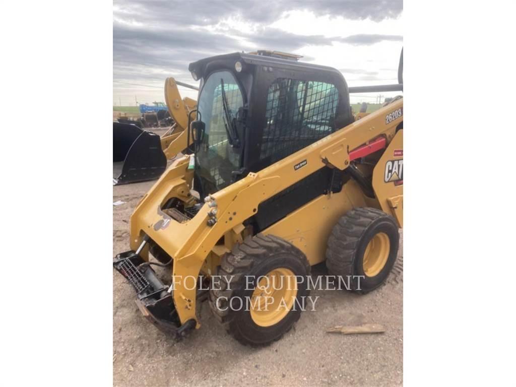 CAT 262D3STD2C 滑移装载机