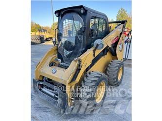 CAT 262D3XPS2C 滑移装载机