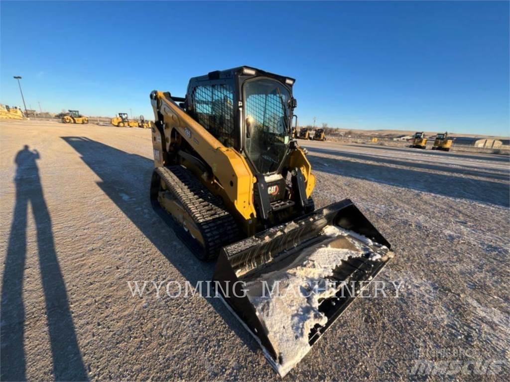 CAT 265 滑移装载机
