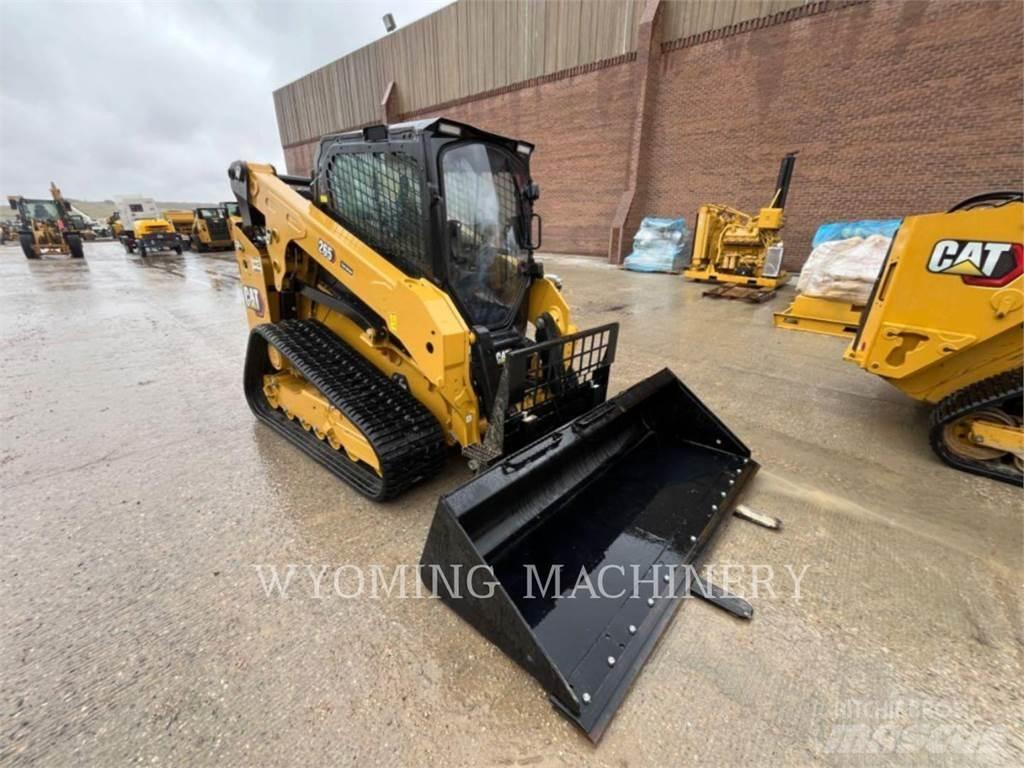 CAT 265 滑移装载机