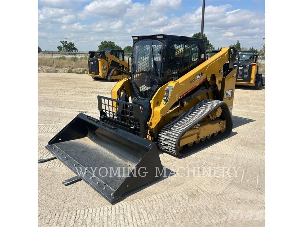 CAT 265 滑移装载机