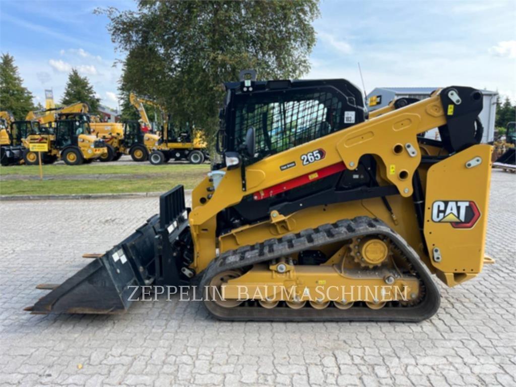 CAT 265 滑移装载机