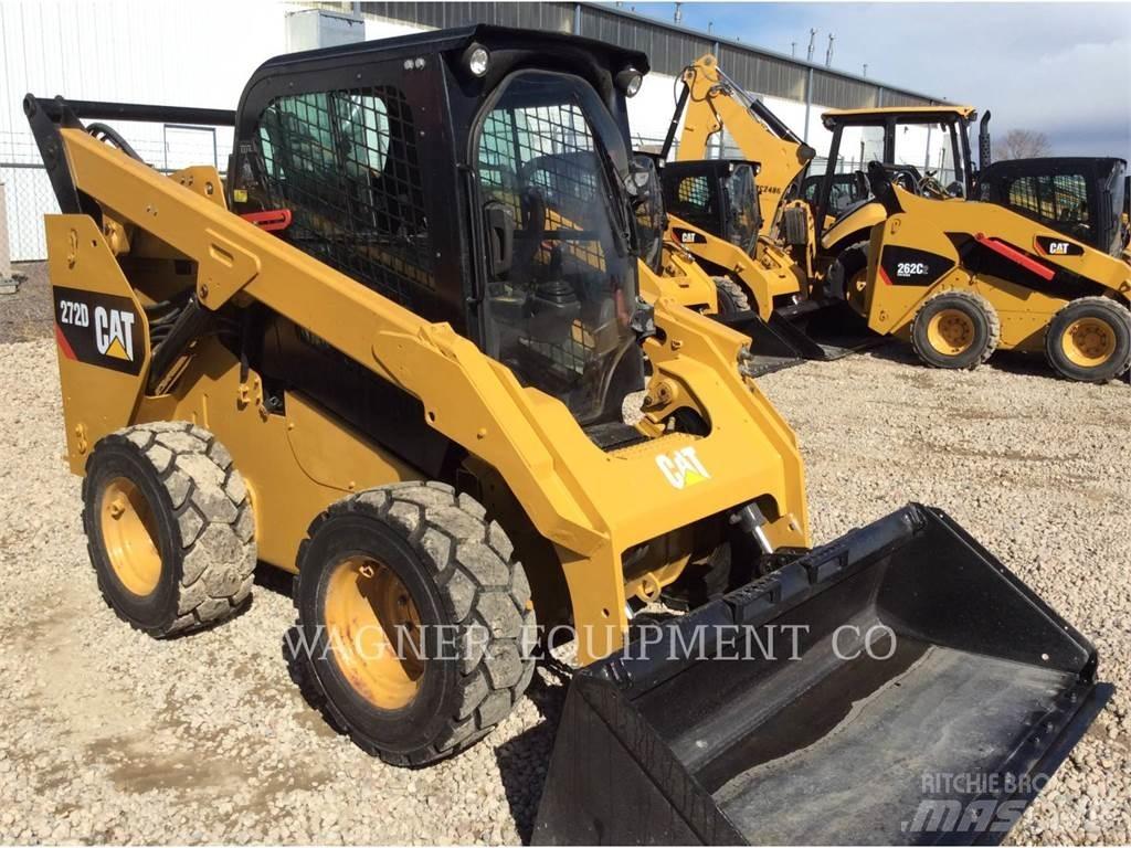 CAT 272D 滑移装载机