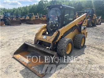 CAT 272D2 滑移装载机