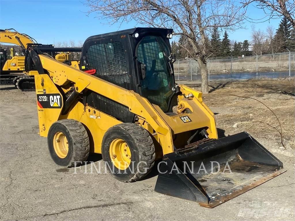 CAT 272D2 履带式装载机