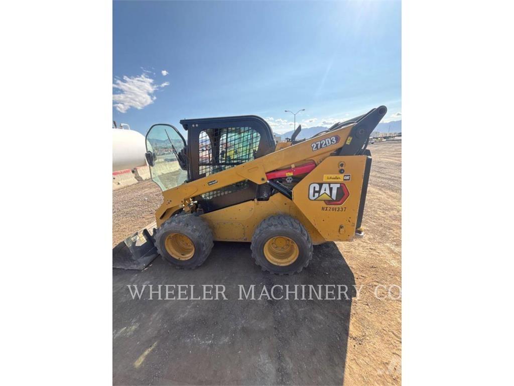 CAT 272D3 C3H2 滑移装载机