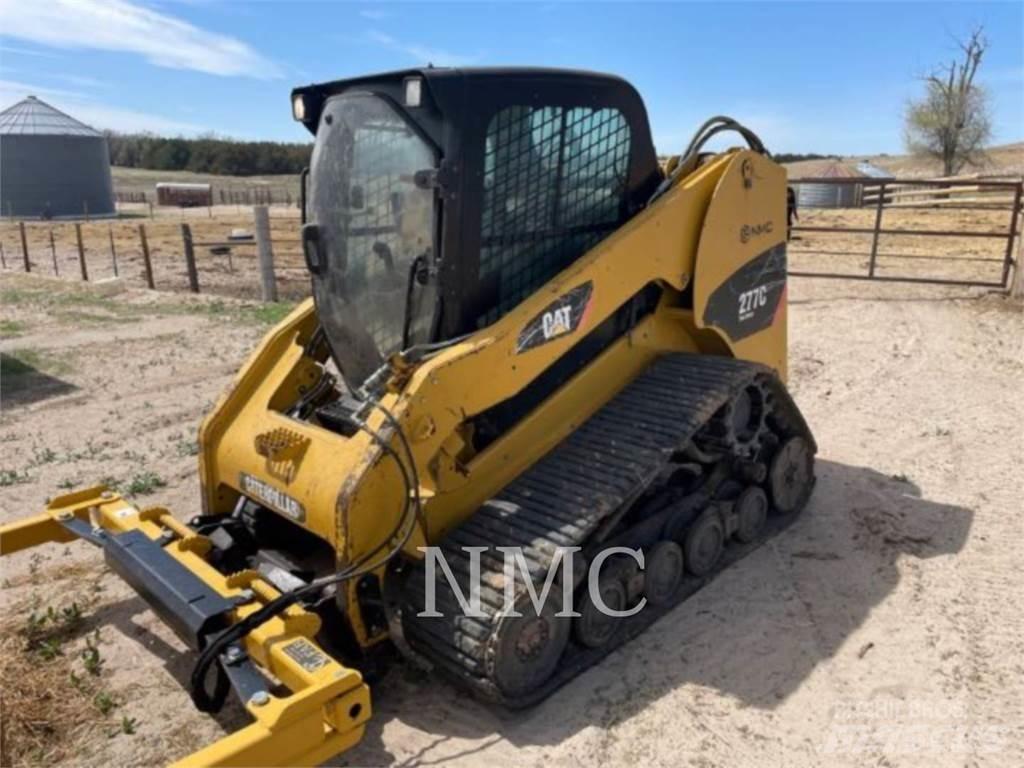 CAT 277C 滑移装载机