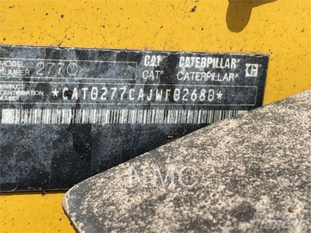 CAT 277C 滑移装载机