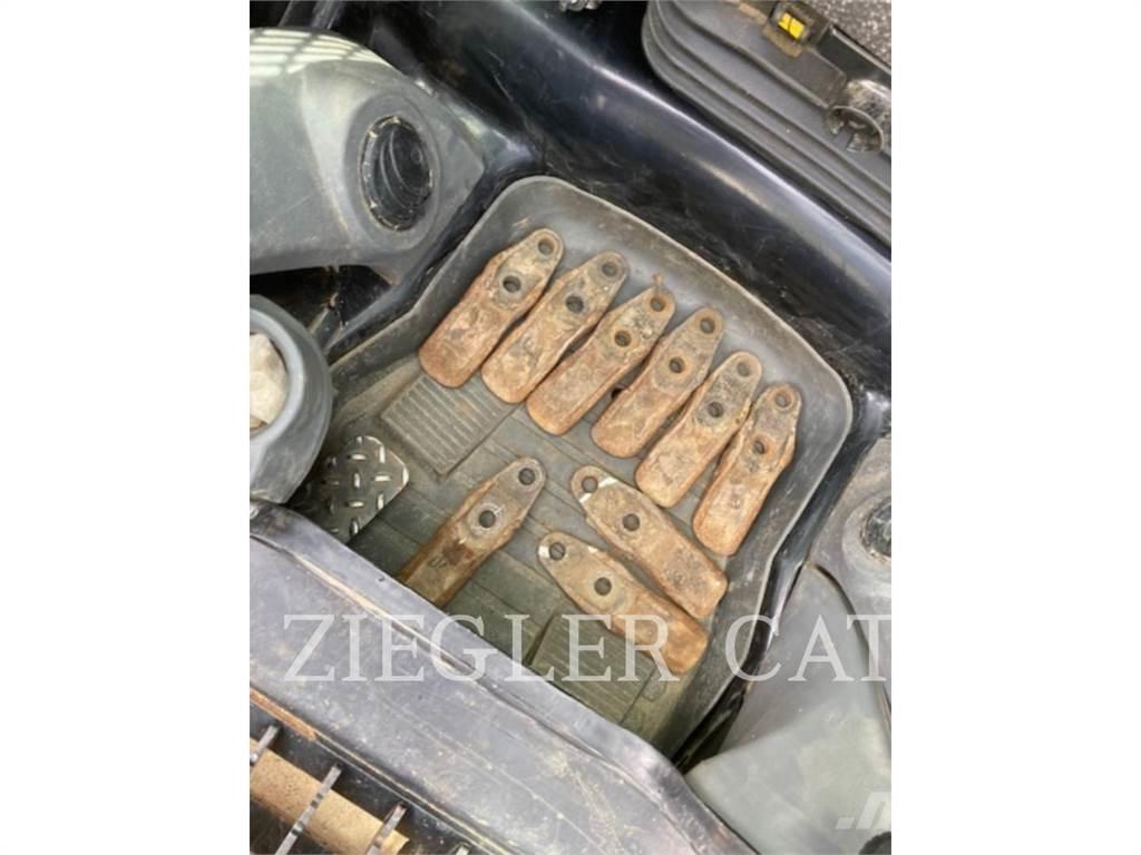 CAT 277D 履带式装载机