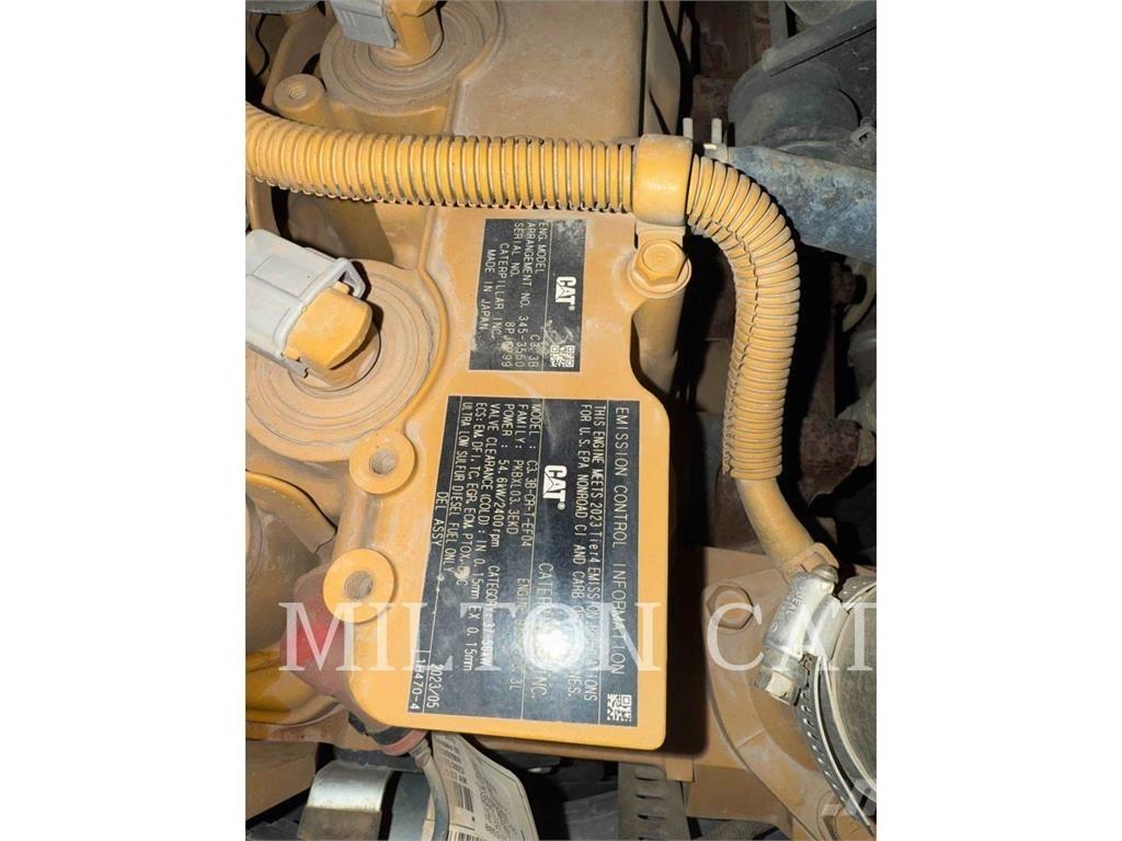 CAT 279D 3 滑移装载机