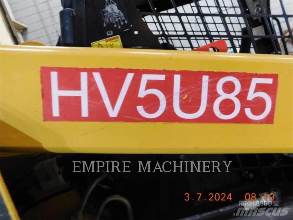CAT 279D XPS 滑移装载机