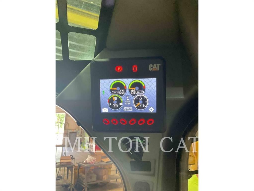 CAT 279D3 履带式装载机