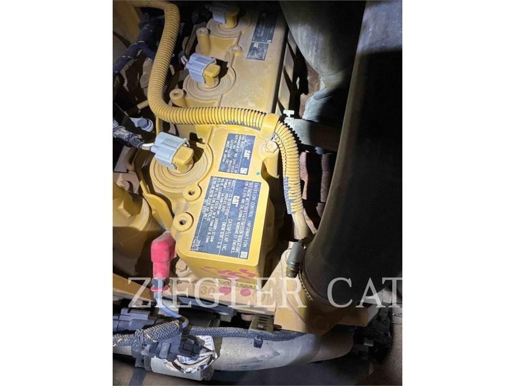 CAT 279D3 履带式装载机