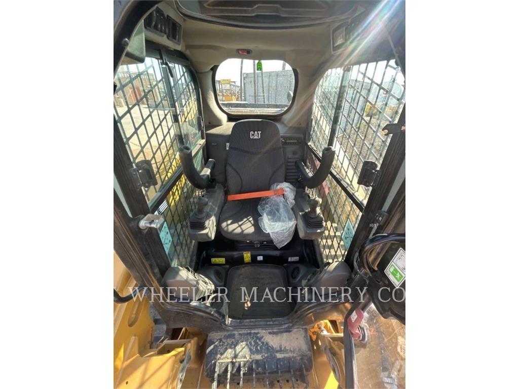 CAT 279D3 C3HF 履带式装载机