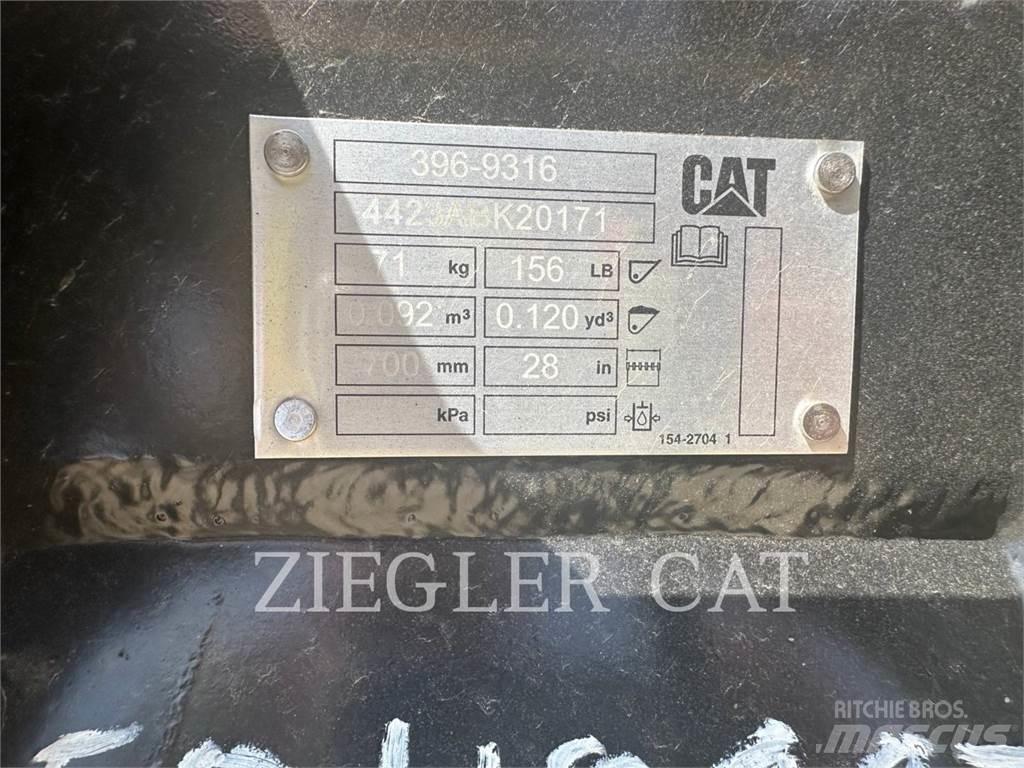 CAT 28 GP BUCKET 挖斗