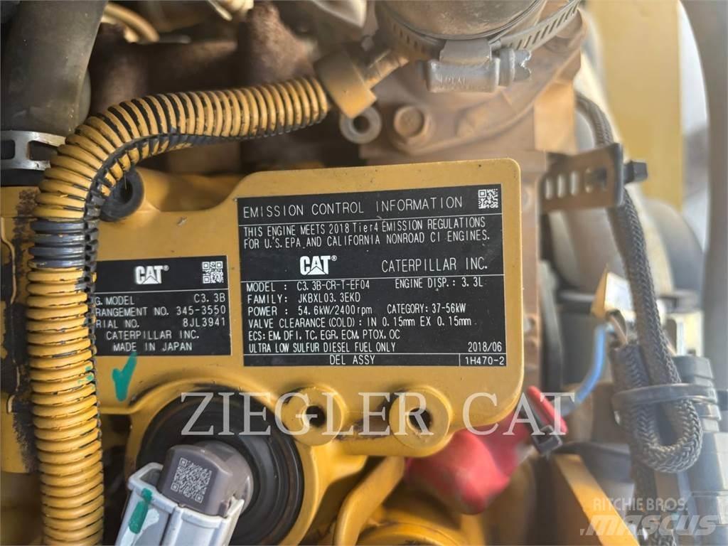CAT 289D 履带式装载机