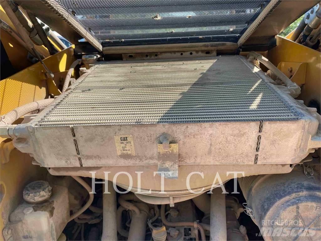 CAT 289D 滑移装载机