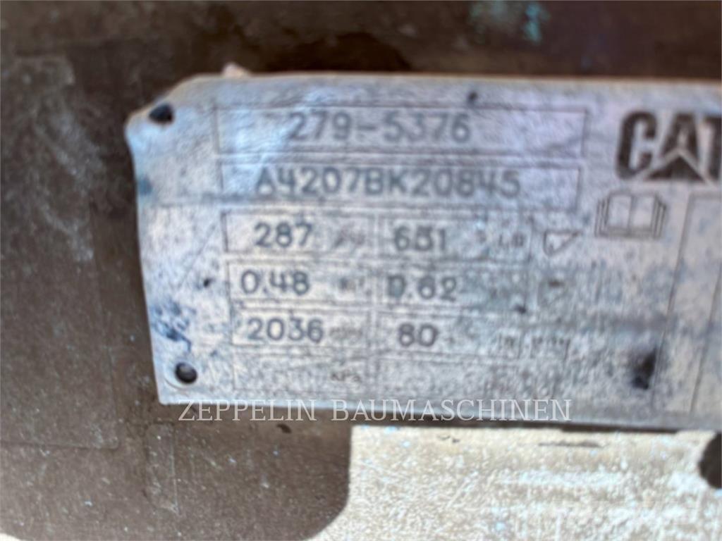 CAT 289D 滑移装载机