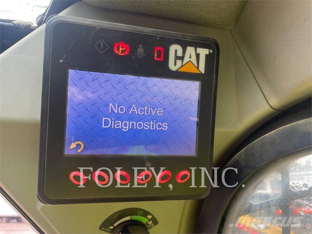 CAT 289D 履带式装载机