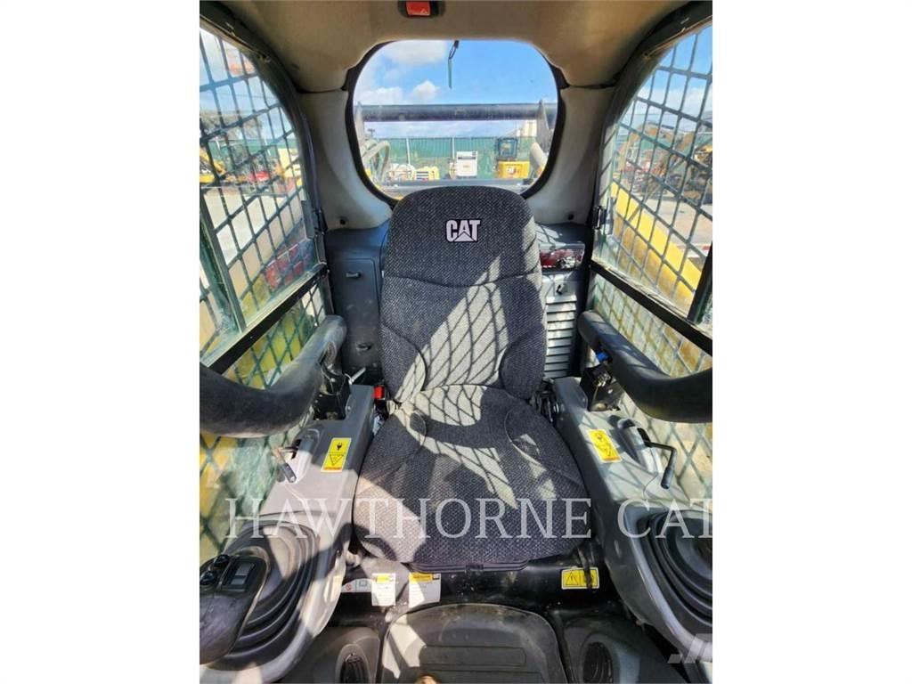 CAT 289D 履带式装载机