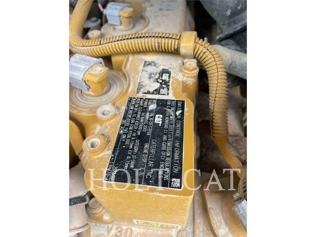 CAT 289D CAB 滑移装载机