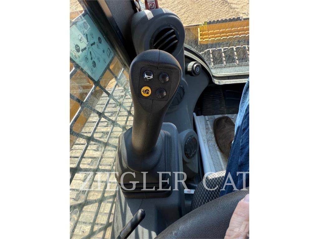 CAT 289D3 履带式装载机