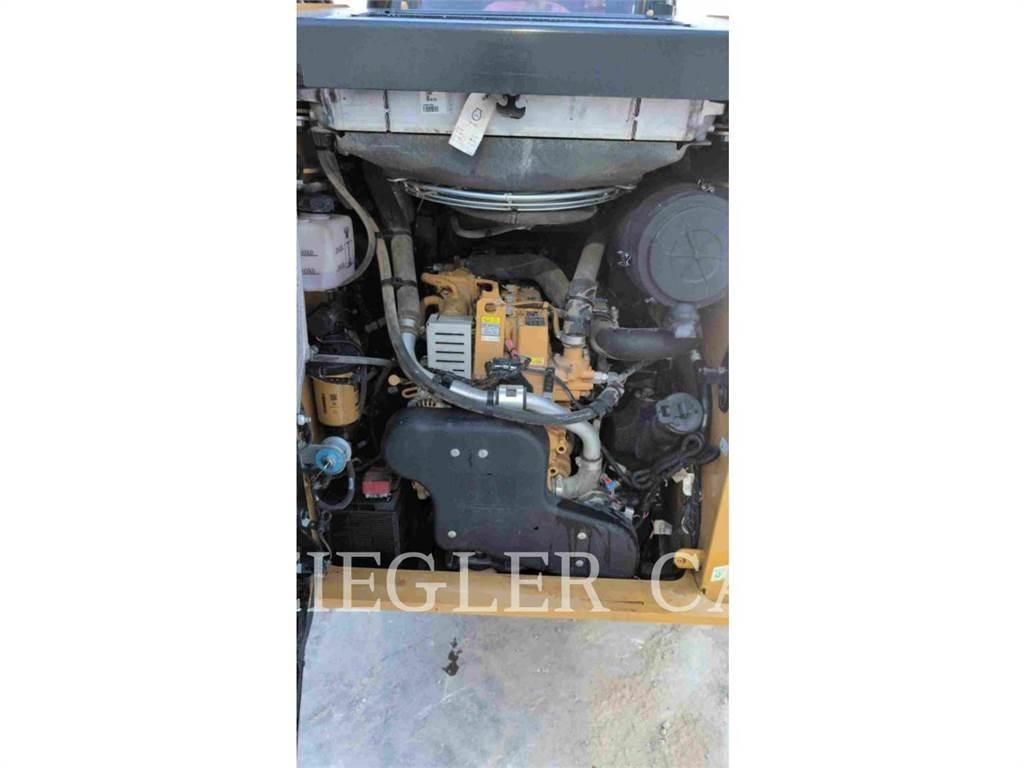 CAT 289D3 履带式装载机