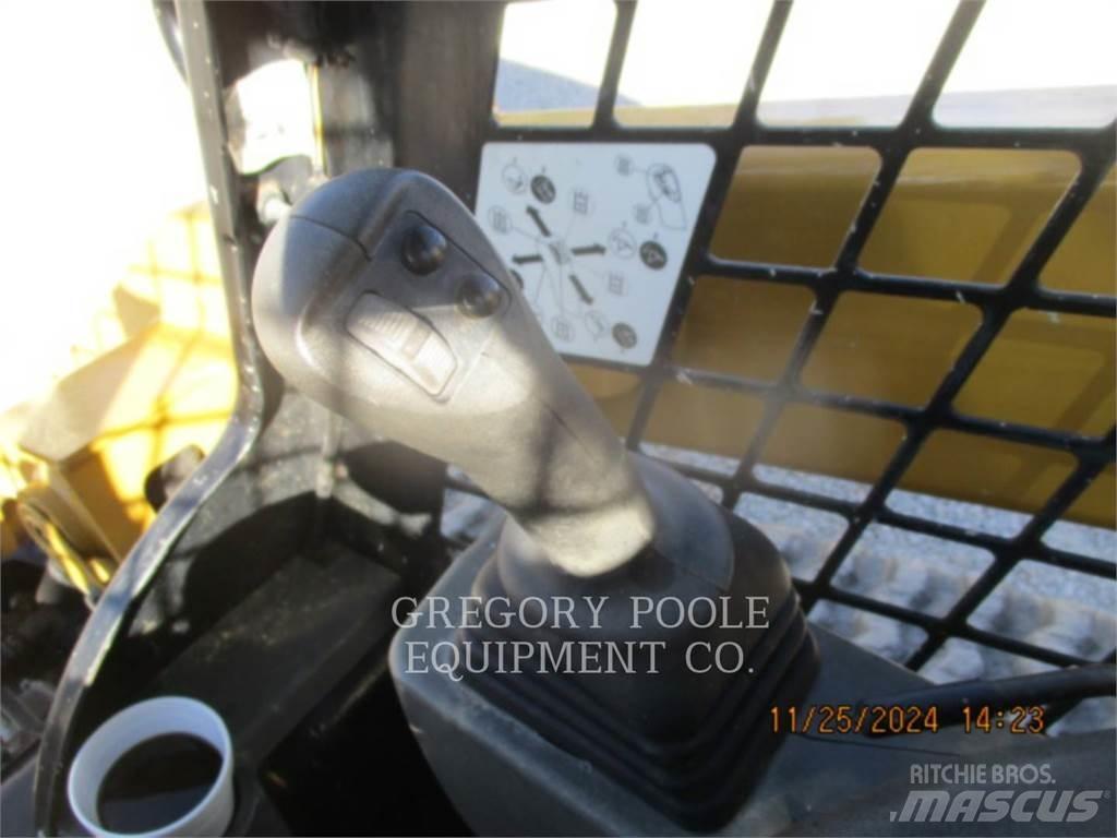 CAT 289D3 履带式装载机
