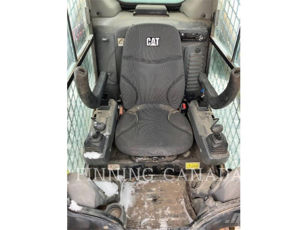CAT 289D3 履带式装载机