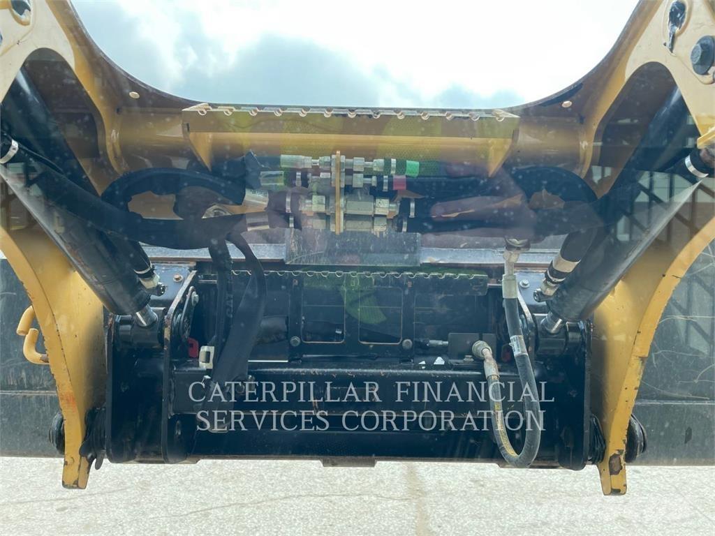 CAT 289D3 履带式装载机