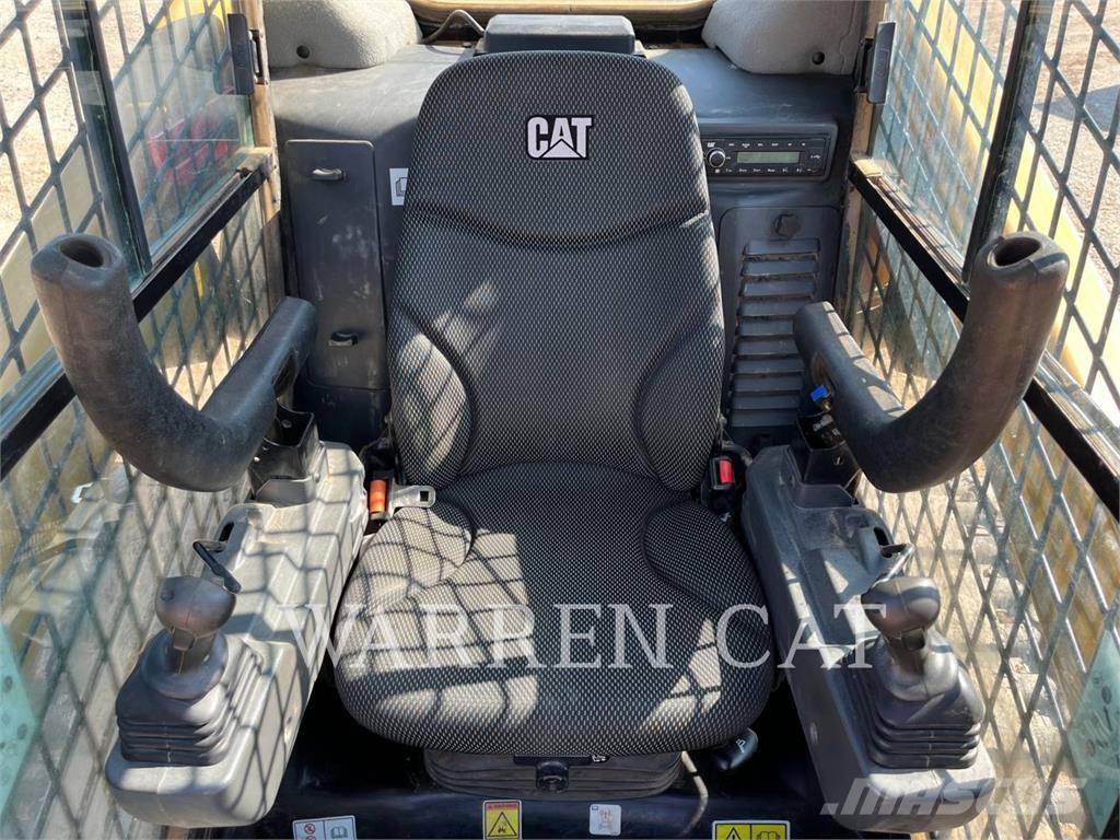 CAT 289D3 C3H2 履带式装载机