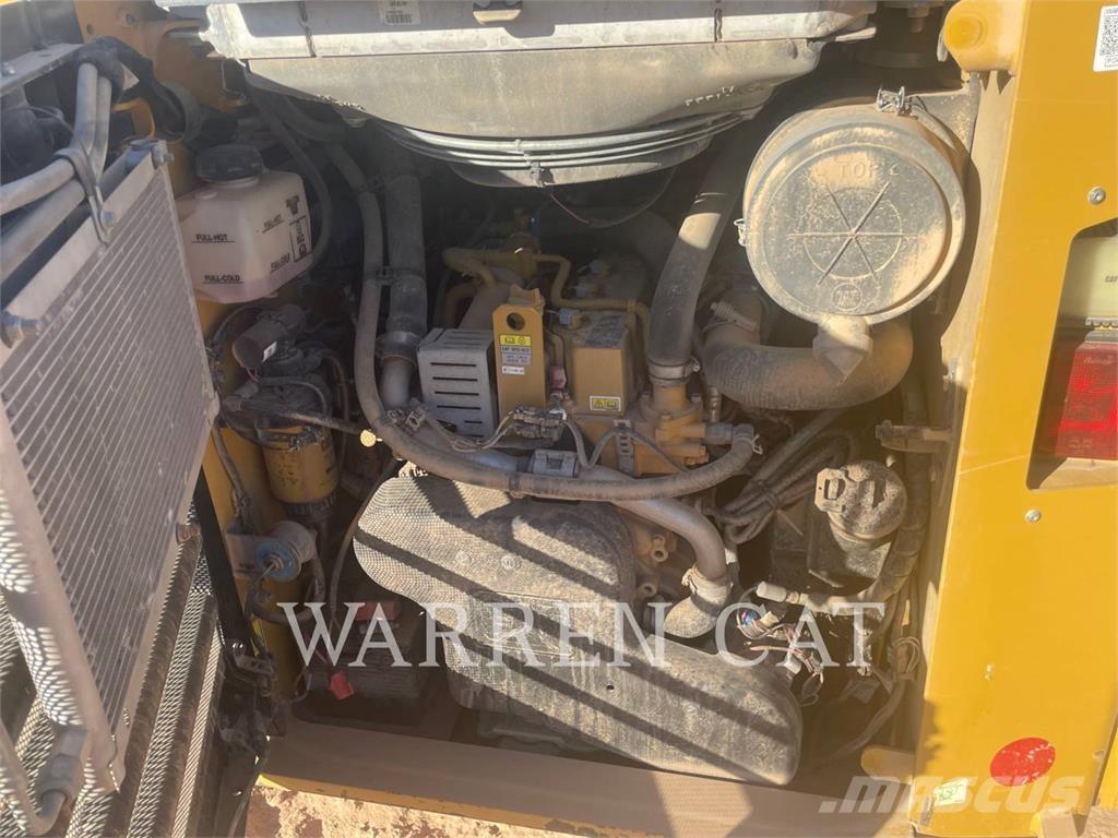 CAT 289D3 C3H3 履带式装载机