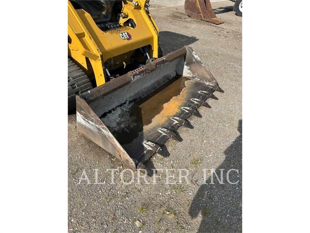 CAT 289D3 XPS 滑移装载机