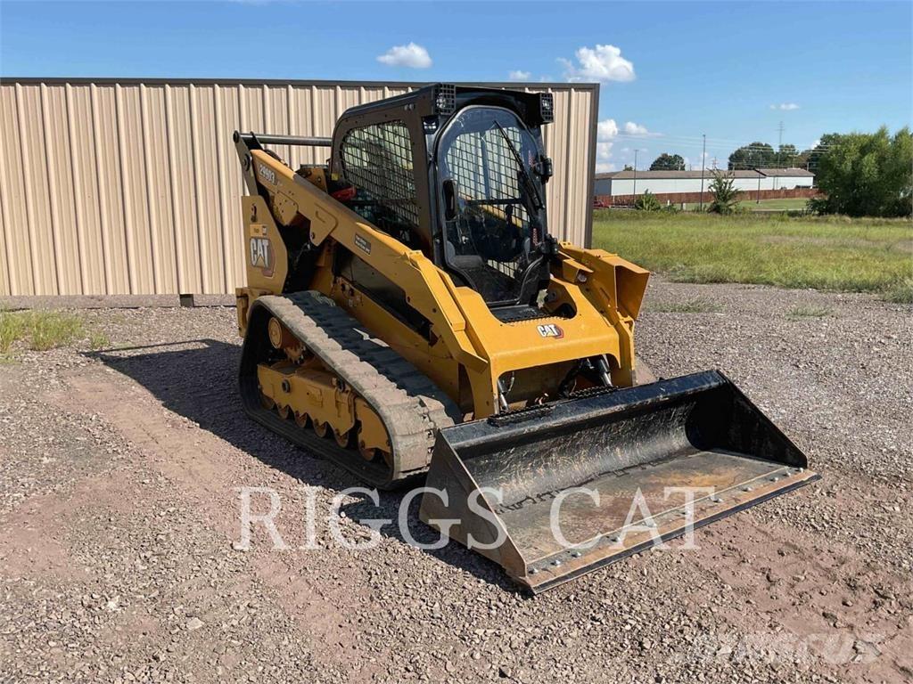 CAT 299D AH 滑移装载机