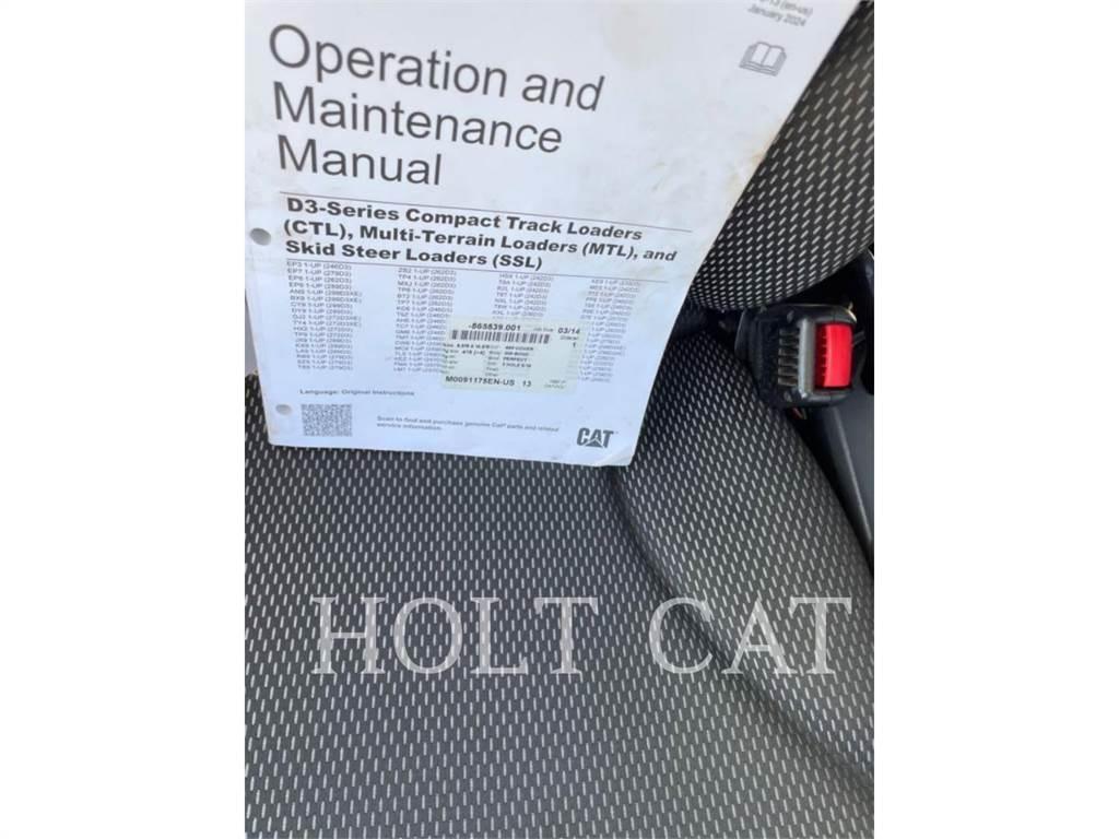 CAT 299D CAB 滑移装载机