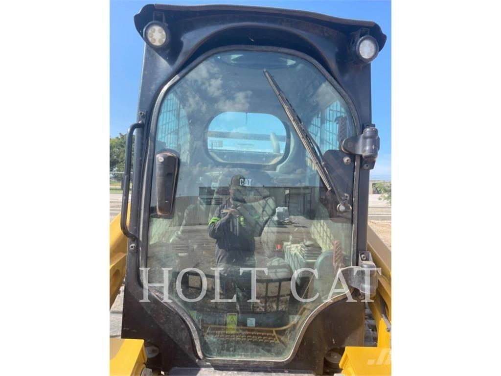 CAT 299D CAB 滑移装载机