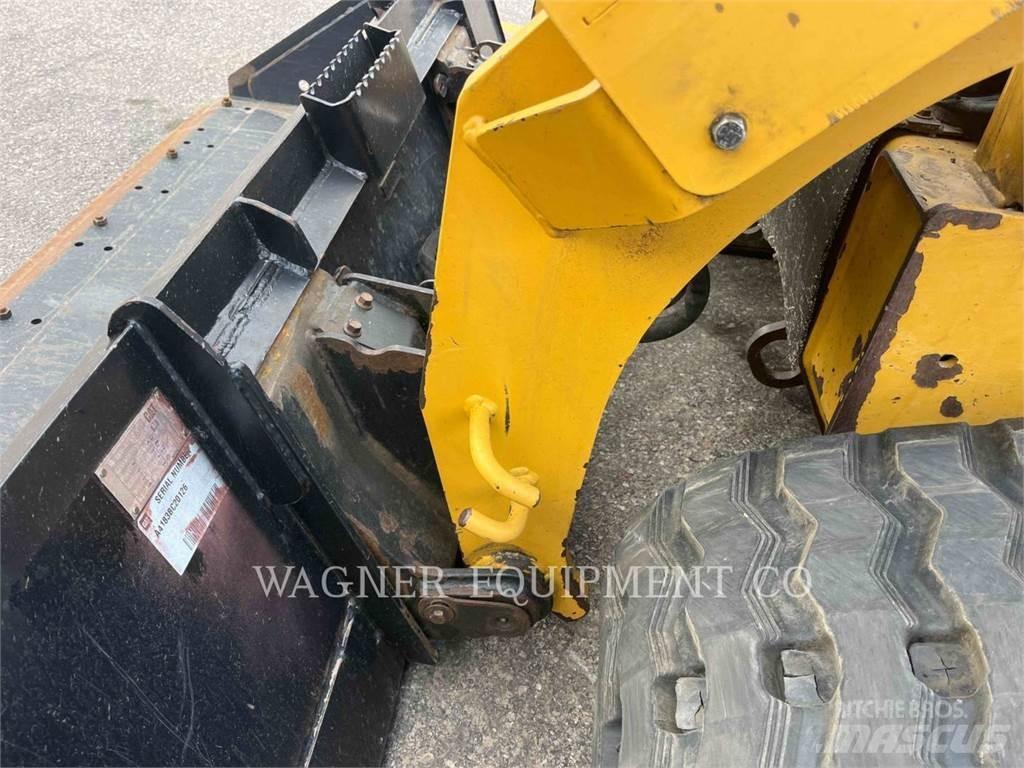CAT 299D XHPHF 履带式装载机