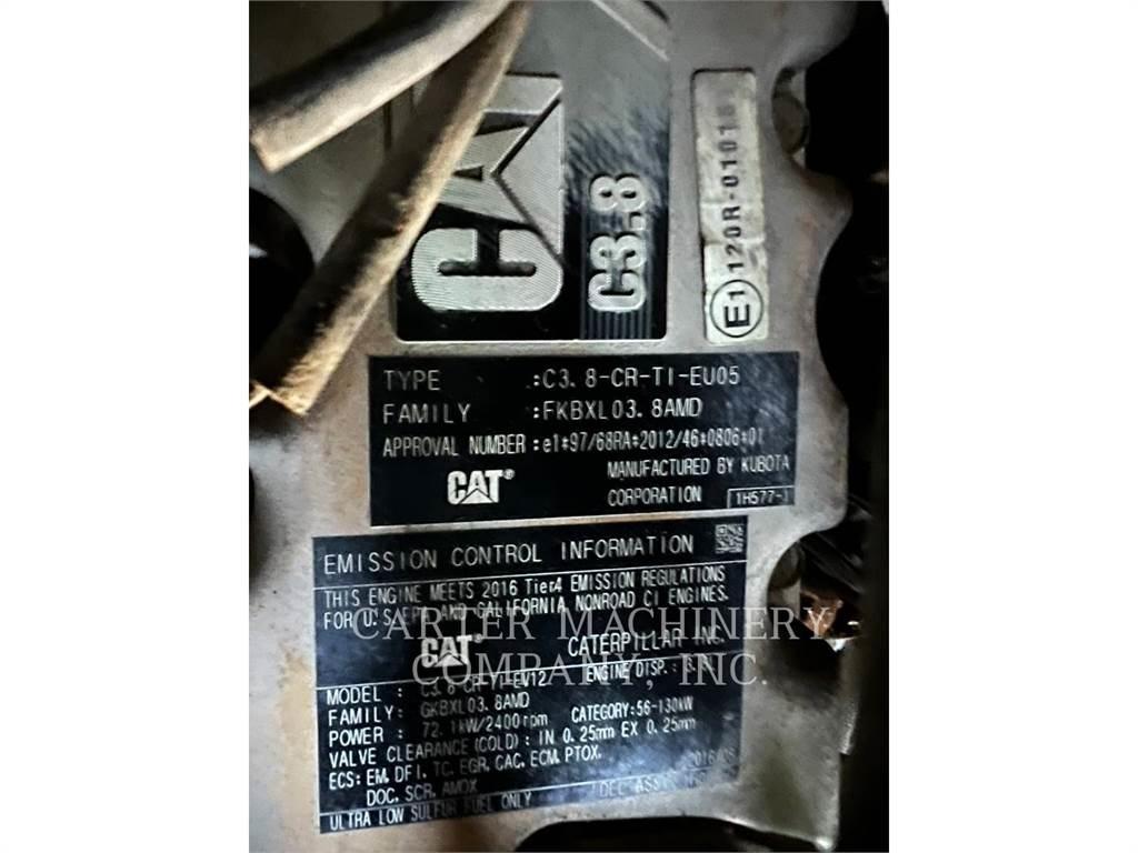 CAT 299D2 滑移装载机