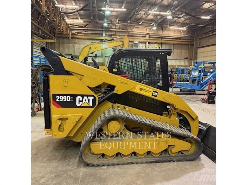 CAT 299D2 滑移装载机