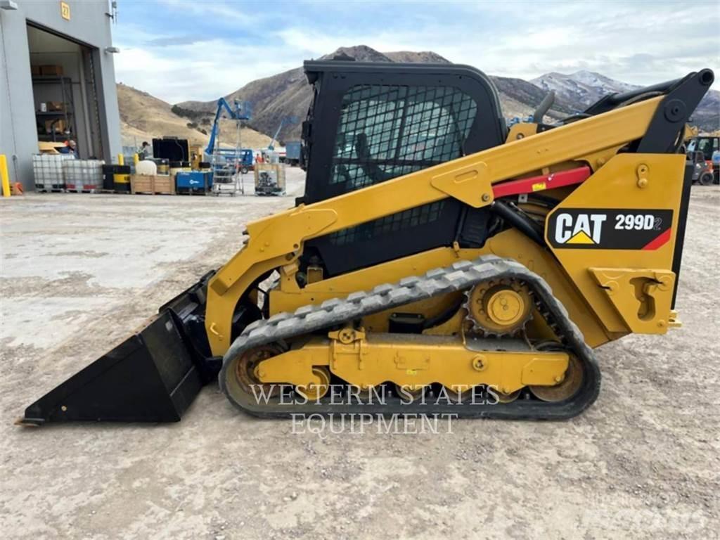 CAT 299D2 滑移装载机
