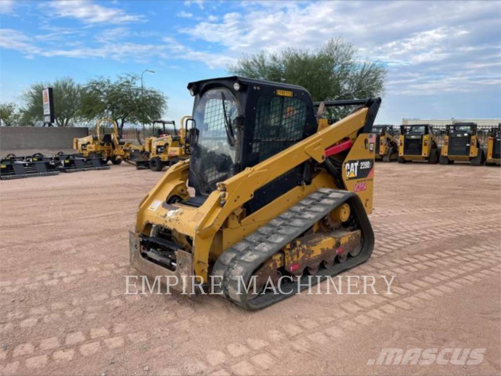 CAT 299D2 CA 滑移装载机