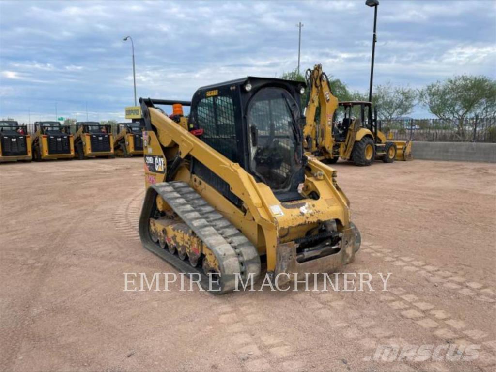 CAT 299D2 CA 滑移装载机