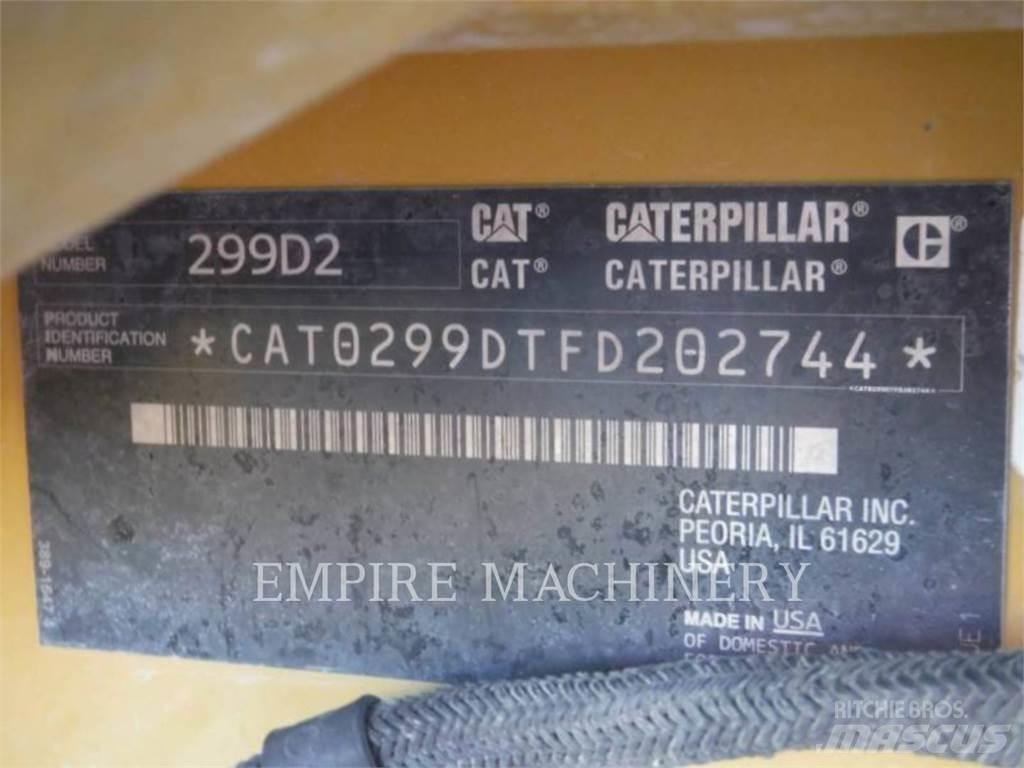 CAT 299D2 CA 滑移装载机