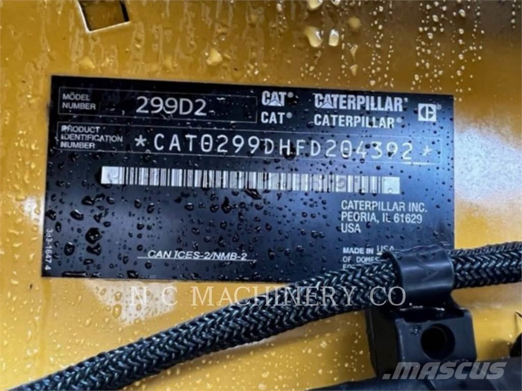 CAT 299D2 H2CB 滑移装载机