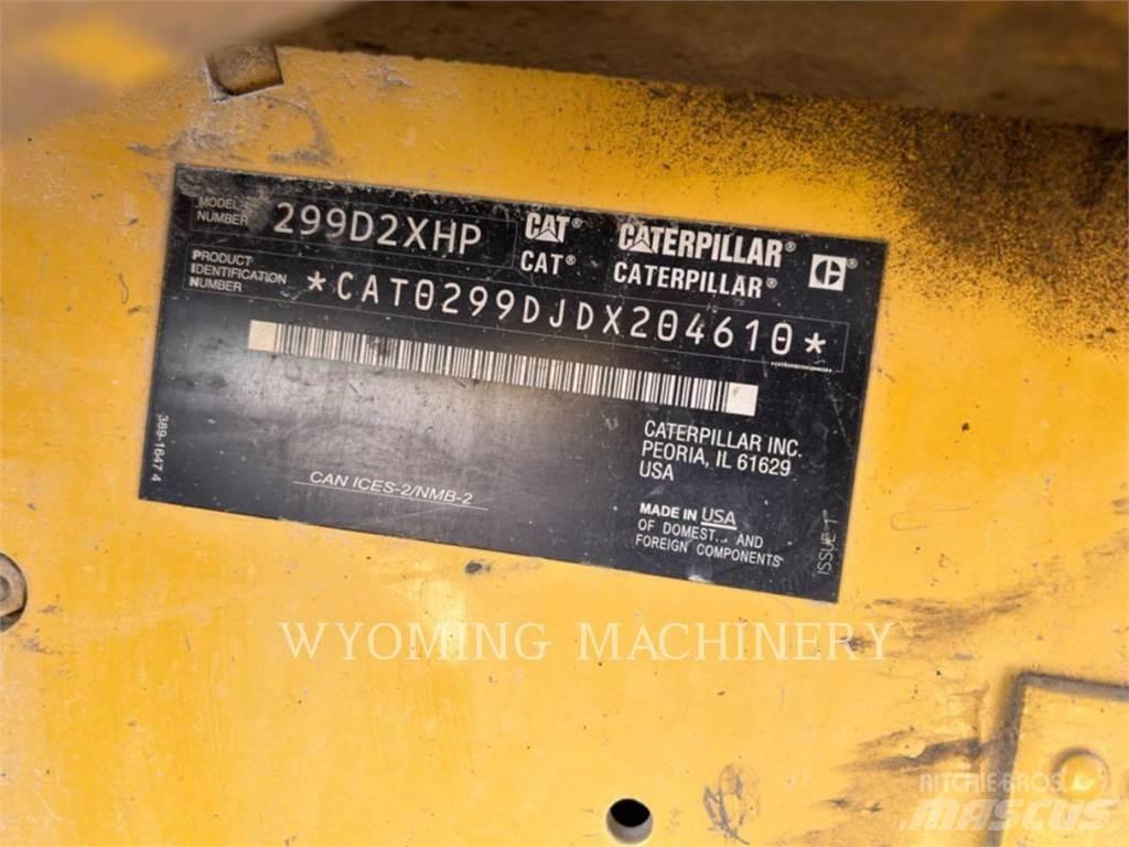 CAT 299D2XHP 滑移装载机