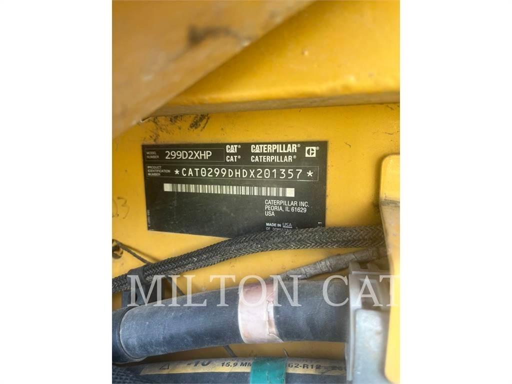 CAT 299D2XHP 履带式装载机